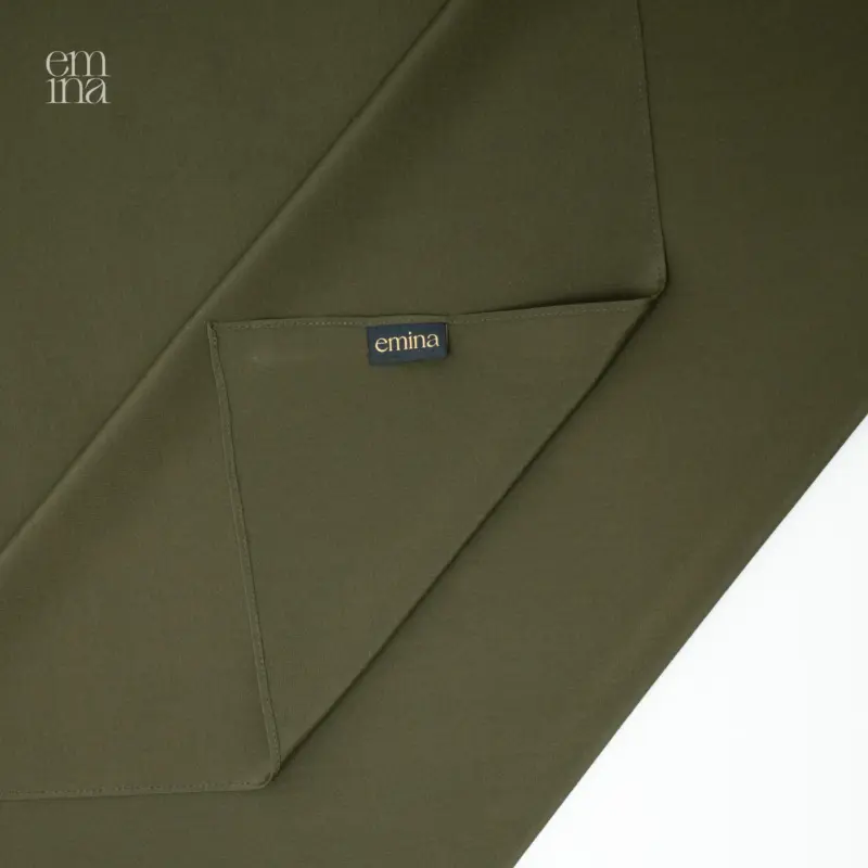 Damen Seidenschal in Olive – edler Look aus 100% reiner Seide für den Alltag